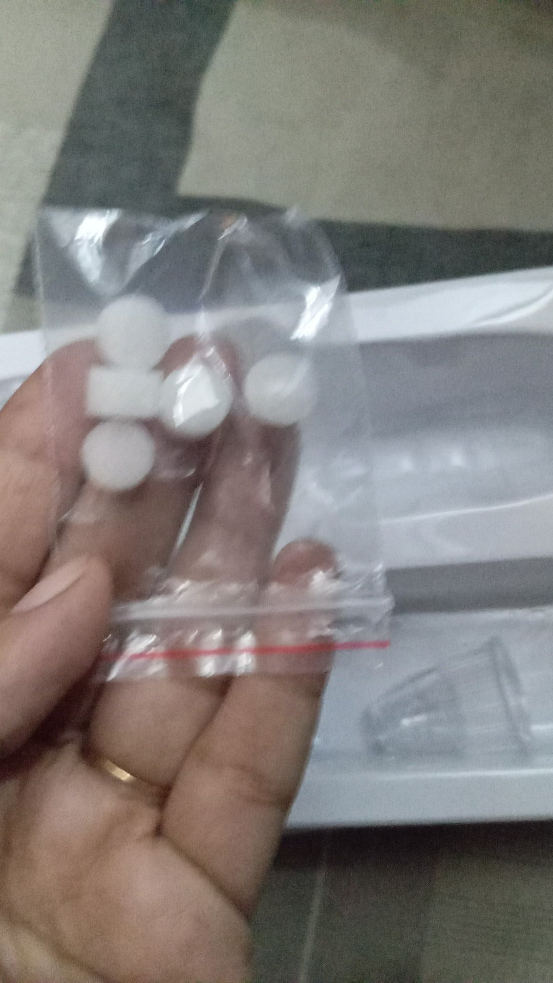 Portable Blackhead Remover